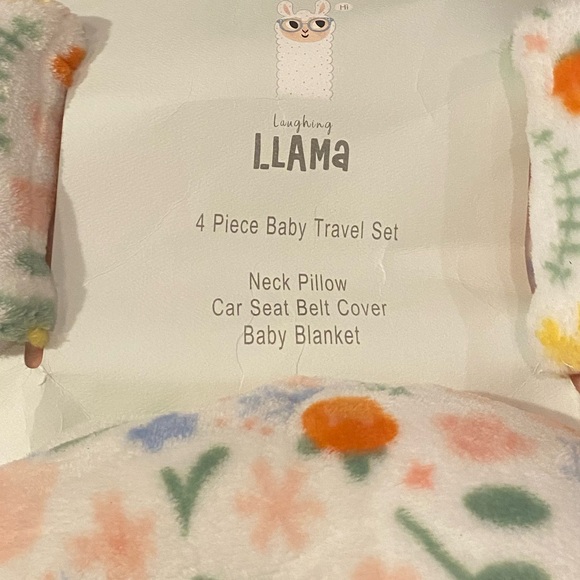 Llama Baby Blanket Travel Set with Floral Design - Picture 2 of 3